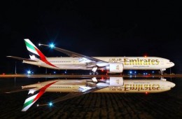 Emirates airline side profile